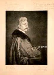 Vo (Voss), Richard, 1851 - 1918, Neugrape bei Pyritz (Pommern), Berchtesgaden (Oberbayern), Schriftsteller, Dramatiker. 1870 als Johanniter im deutschen Heer, verwundet; Studium der Philosophie in Jena u. Mnchen; lebte teils zu Frascati bei Rom u. in Berchtesgaden, 1884 Bibliothekar der Wartburg., Portrait, PHOTO-HELIOGRAVRE:, [nach einem Gemlde, 1898].